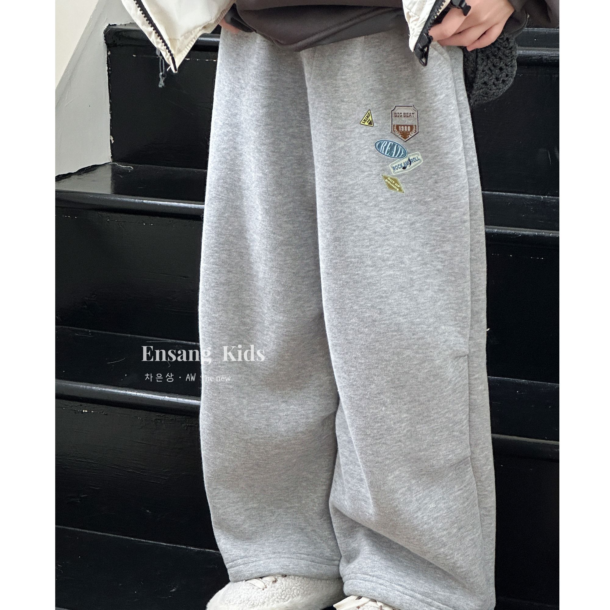 Alice•25冬~两色 时尚印花卫裤加绒35060