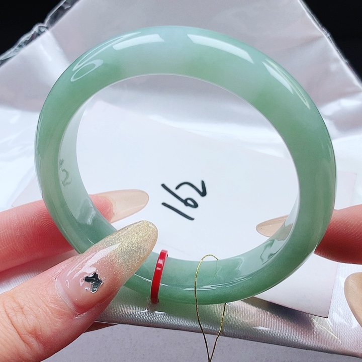 翡翠手镯未镶嵌53 正圈