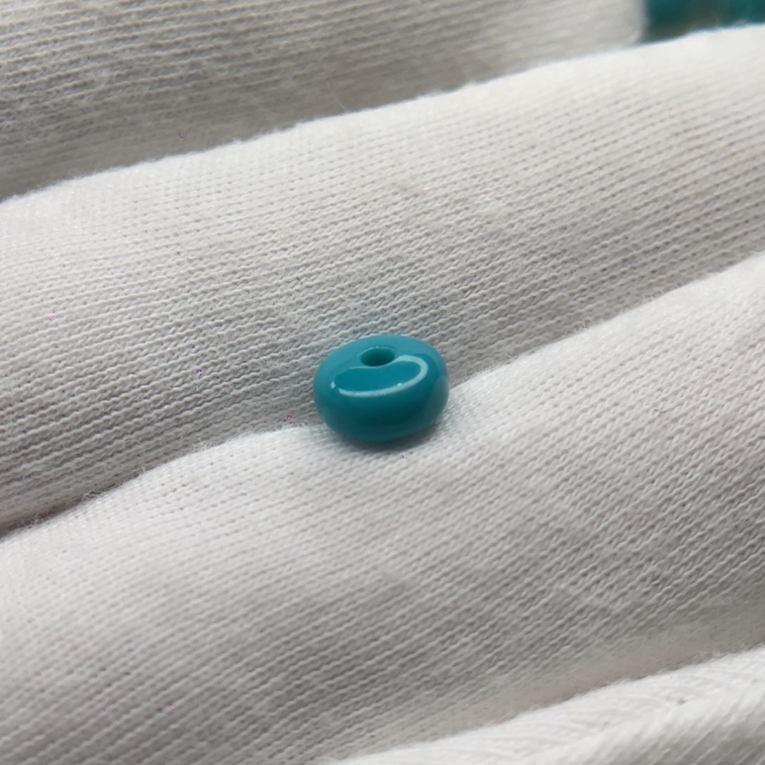 绿松石未镶嵌颈饰卡卡7-3