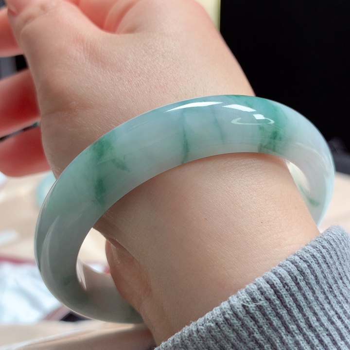 翡翠手镯未镶嵌冰胶蓝花57