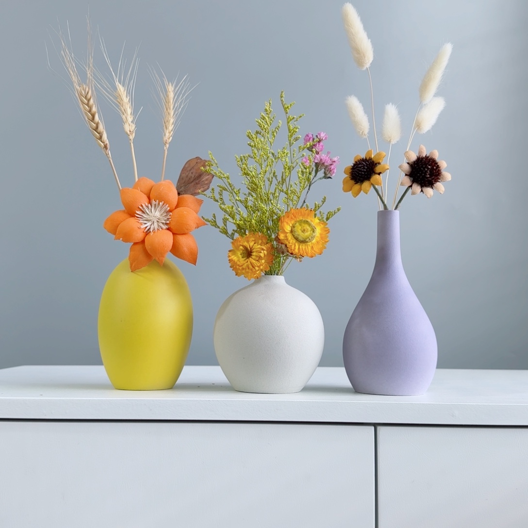 摆件陶瓷小花瓶含花总高约20-30cm