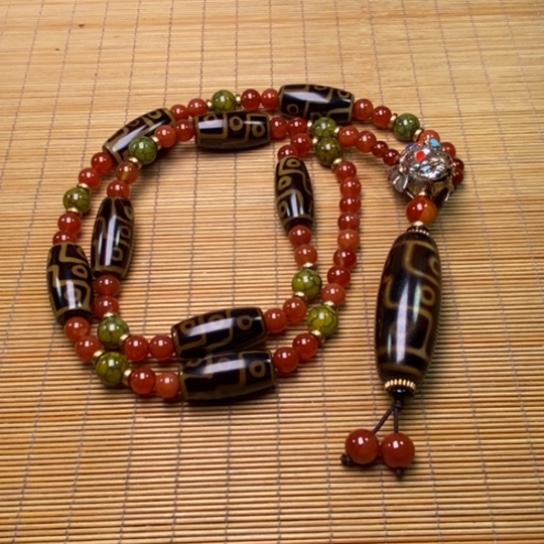 玛瑙/玉髓颈饰未镶嵌