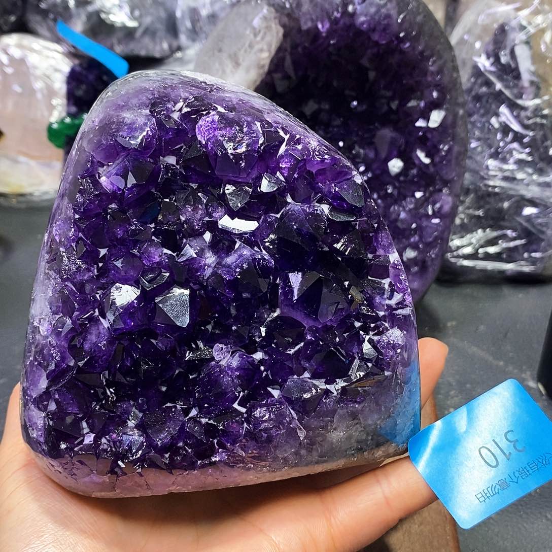 水晶大型摆件（非配饰）未镶嵌