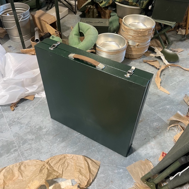 正品便携式折叠桌120*60全新库存带4个马扎