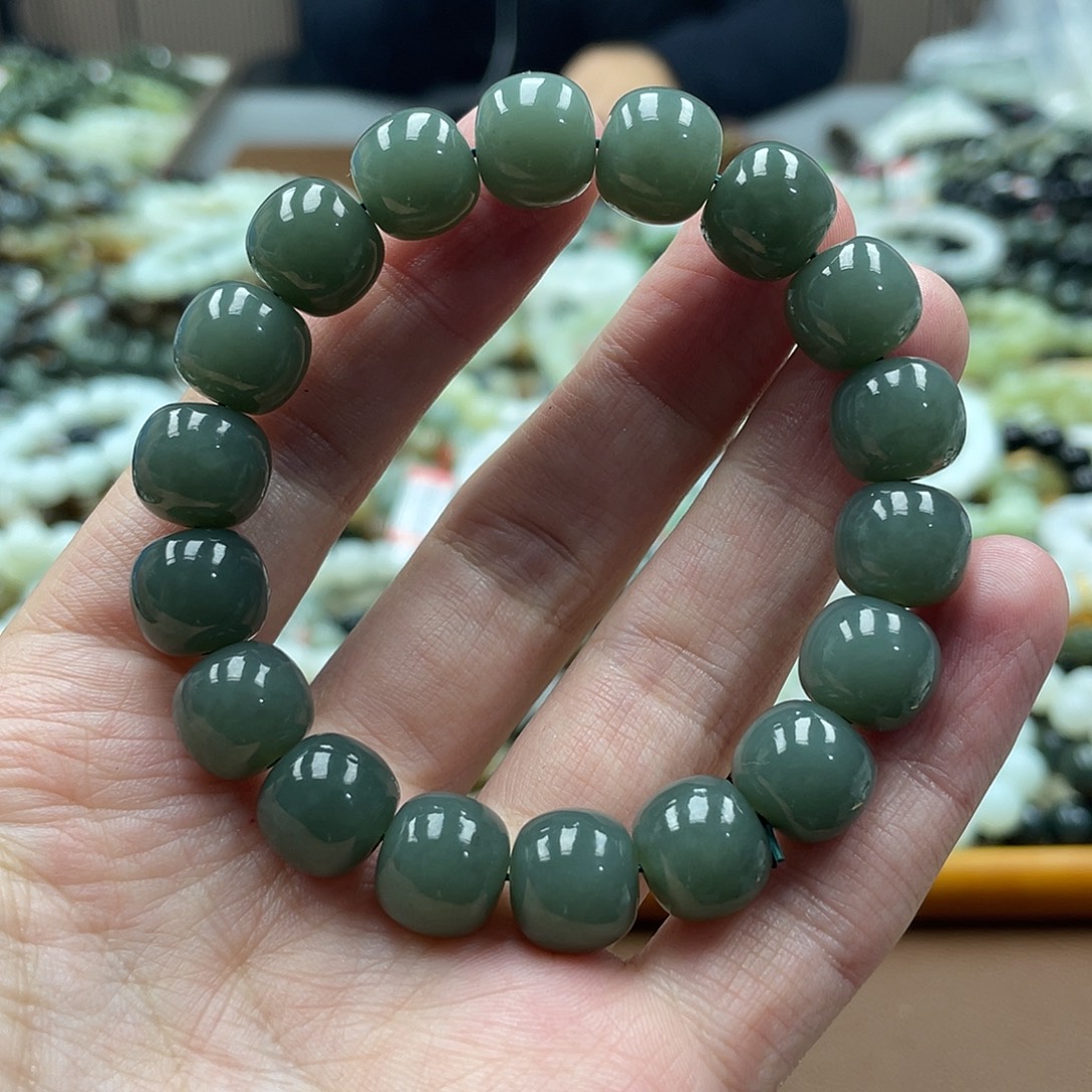 和田玉未镶嵌手链