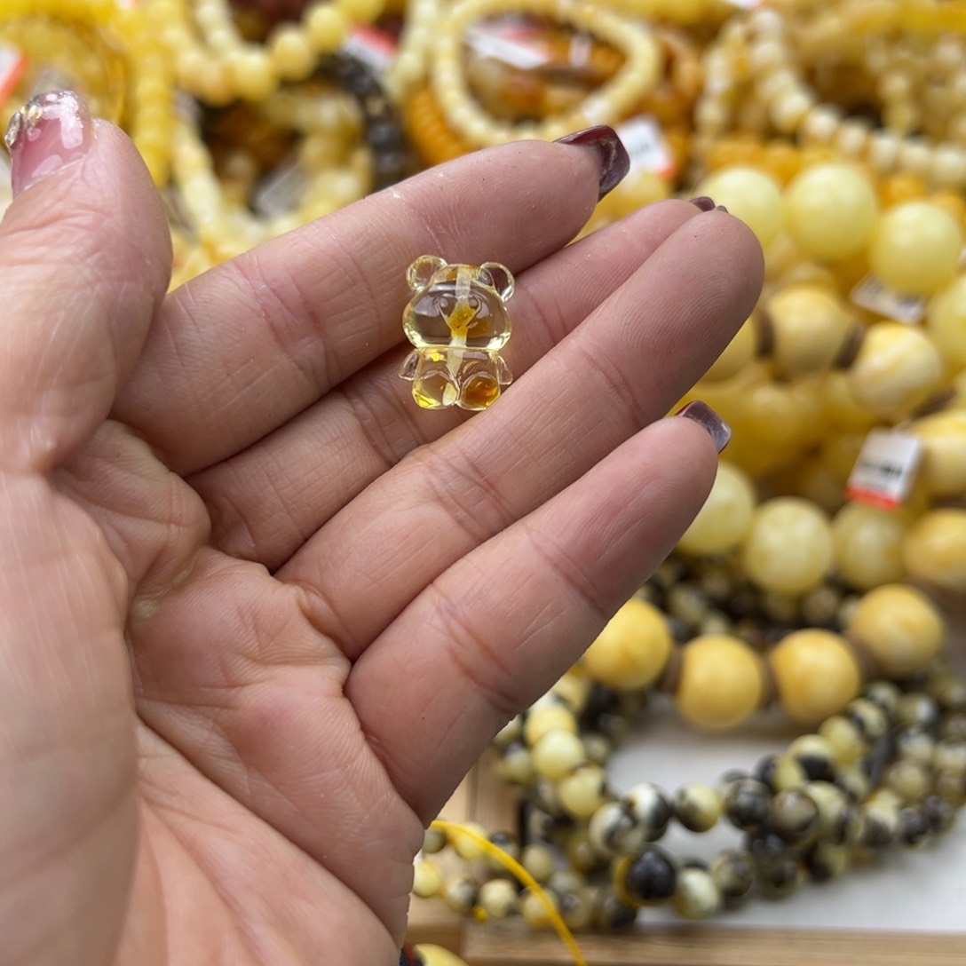 琥珀珠宝奇石未镶嵌