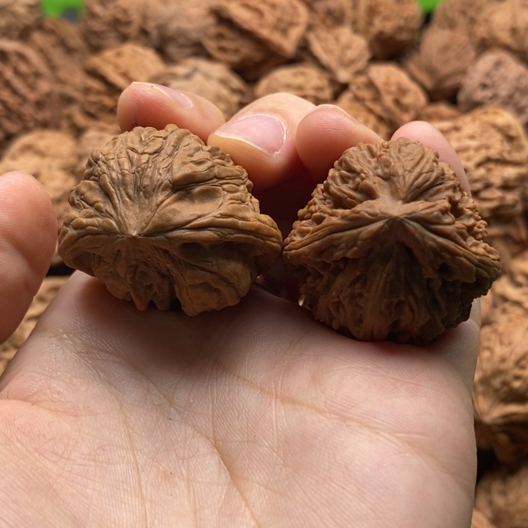 老***斋核桃定制商品不退不换