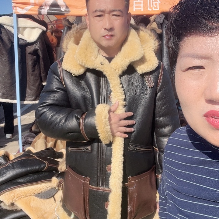 ?****?62码数皮毛一体男生传