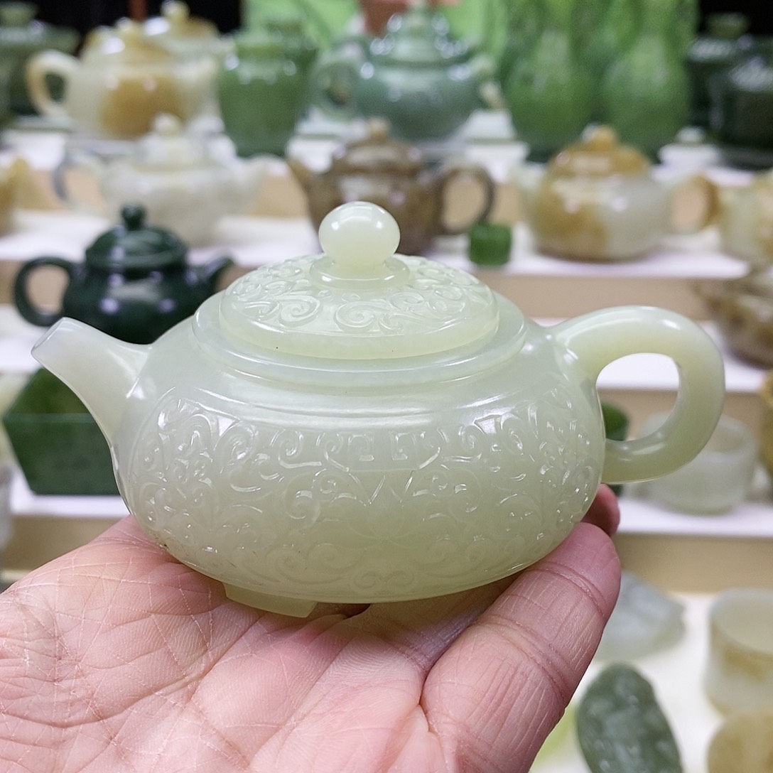 和田玉茶壶未镶嵌开**树
