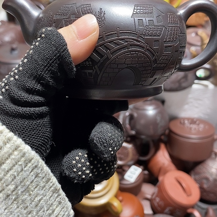 紫砂茶壶 微瑕微笑