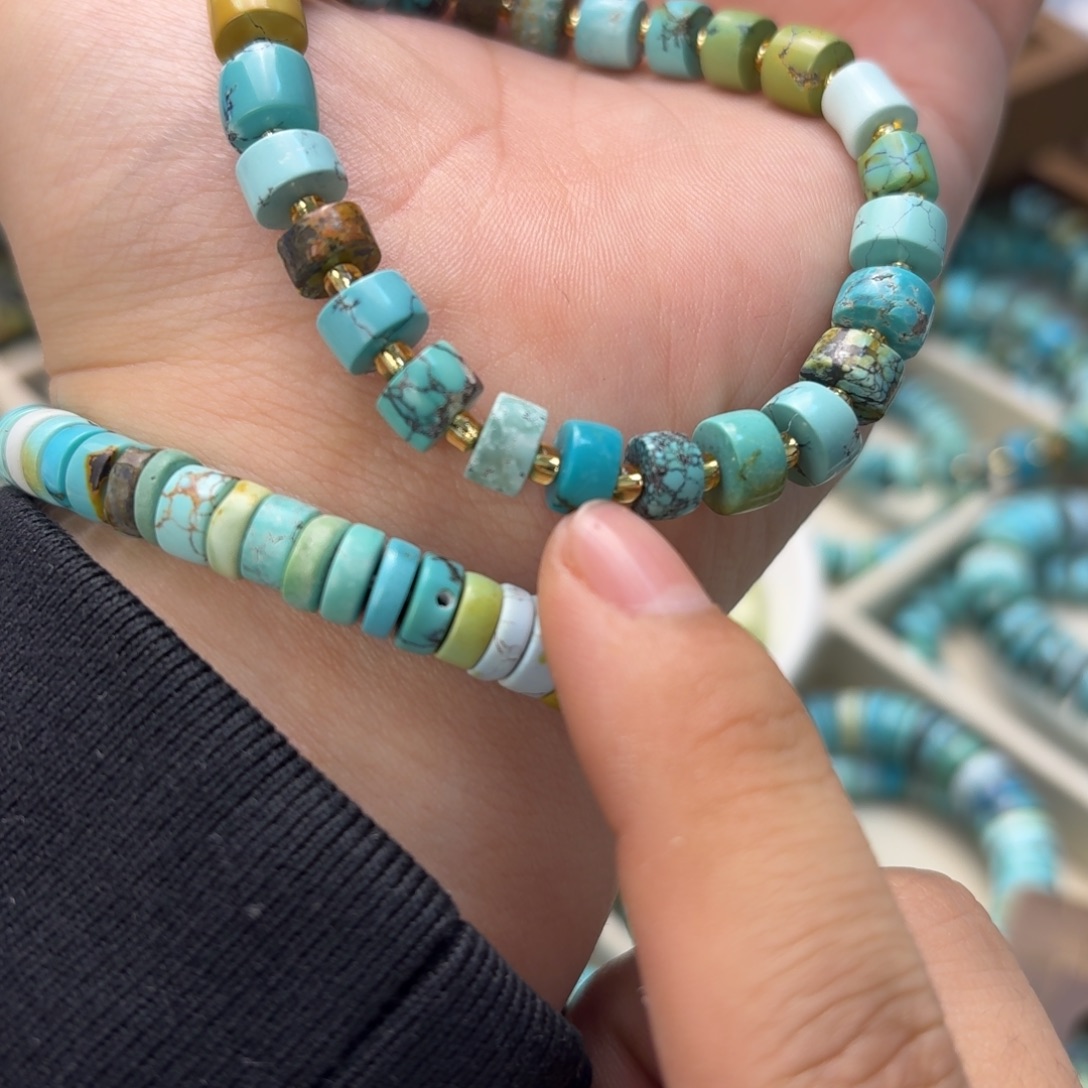 绿松石未镶嵌珠宝奇石