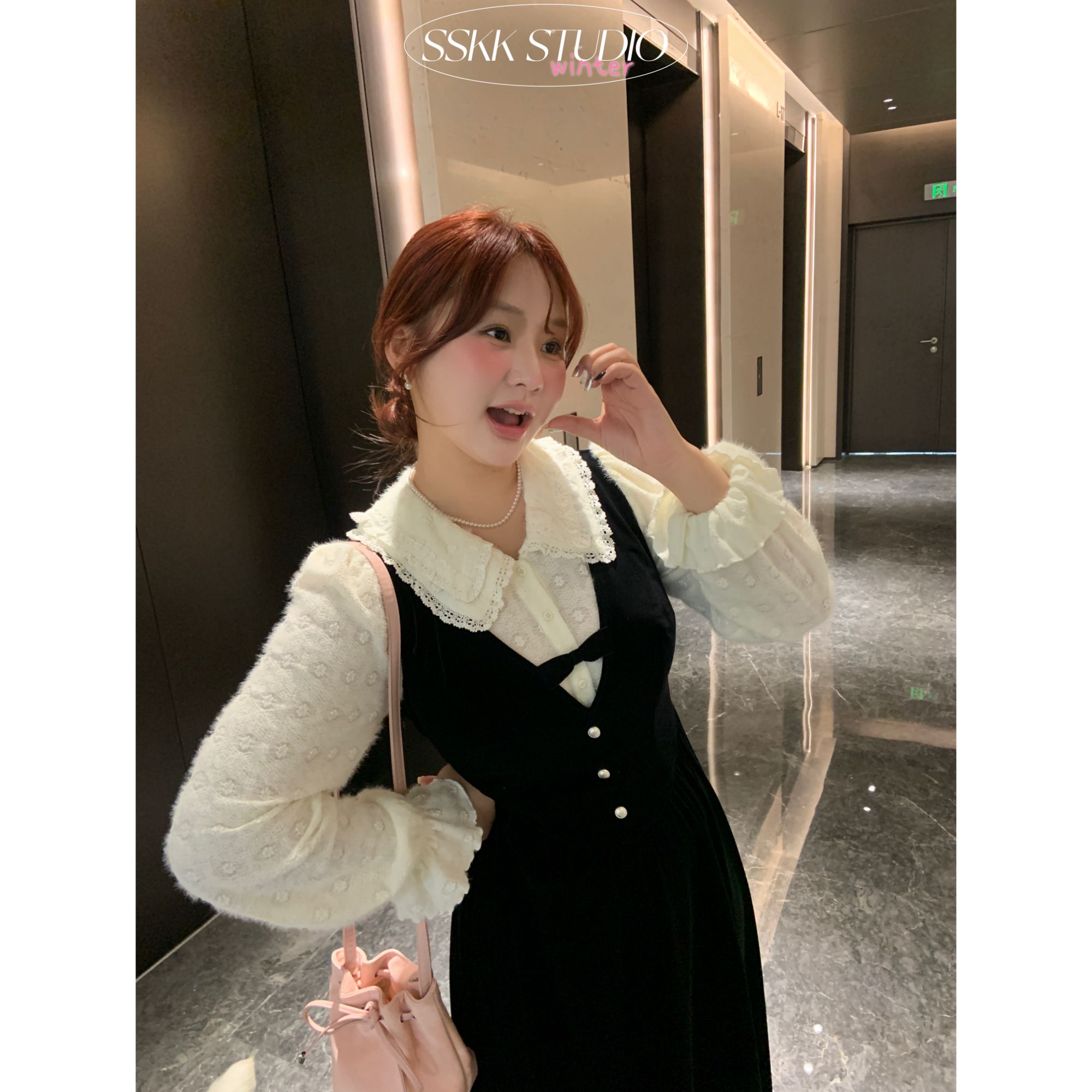 KMZY/KMZY山_山【恋爱降临】微胖法式赫本翻领撞色假两件丝绒连衣裙