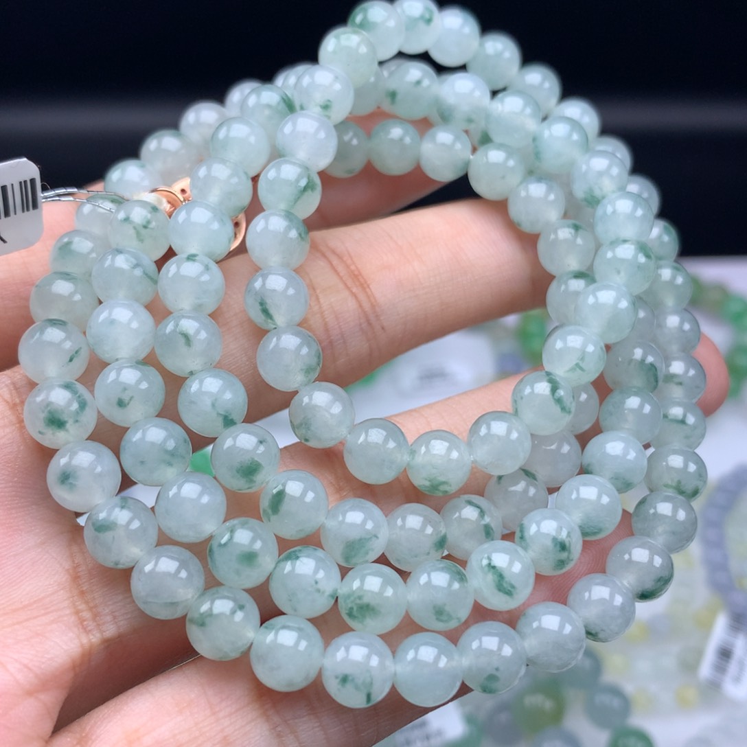 翡翠手链未镶嵌卡