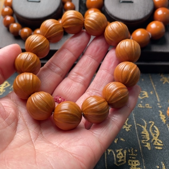 年***狂橄榄核吊坠橄榄1.8