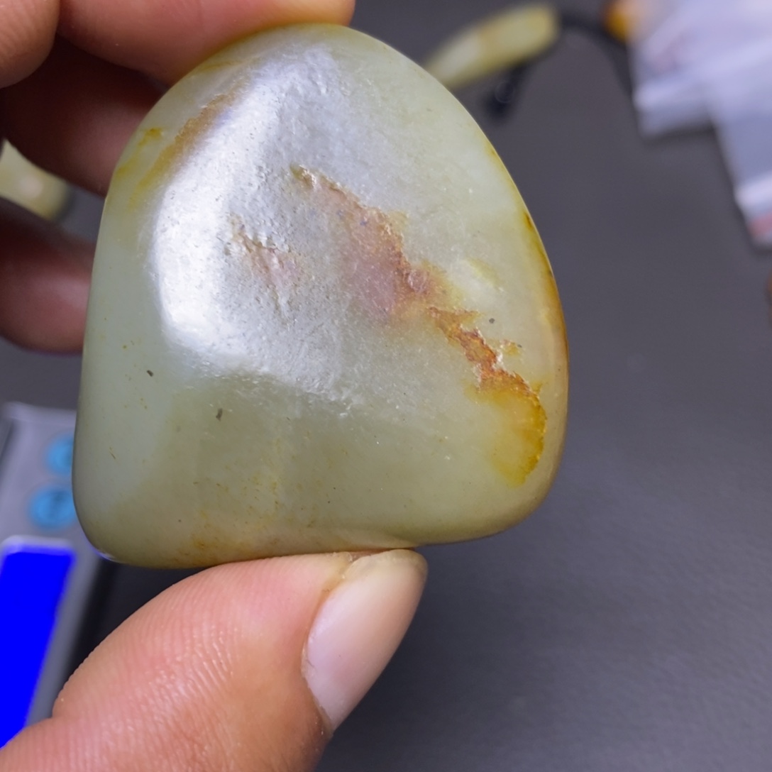 和田玉（糖玉）未镶嵌挂件