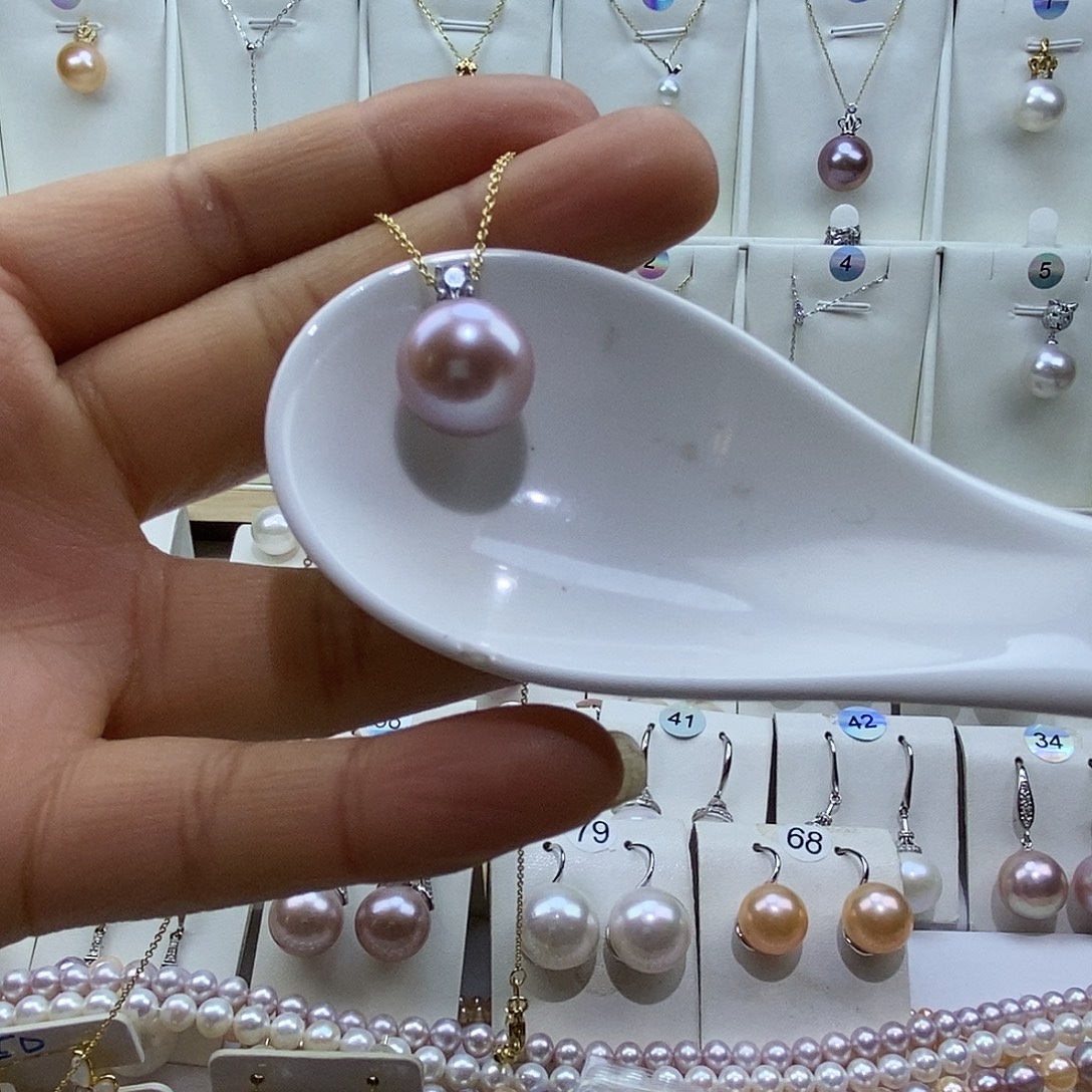 银S925镶嵌吊坠(赠链)淡水珍珠