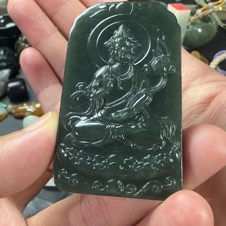 和田玉未镶嵌挂件定制