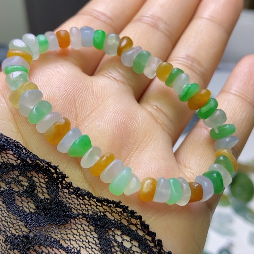 【闪购商品】定制翡翠未镶嵌碎石手串