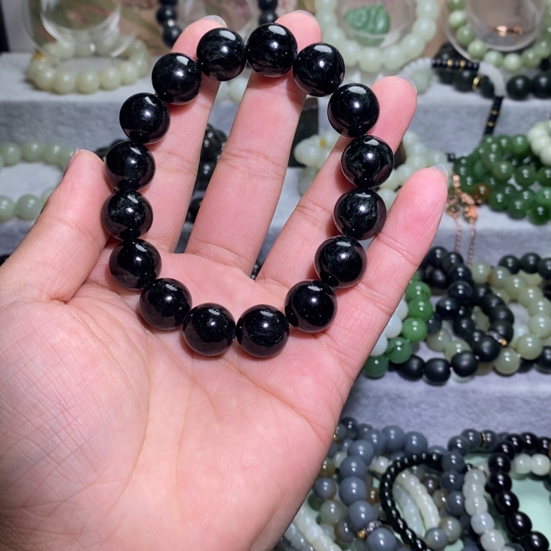 和田玉未镶嵌手链