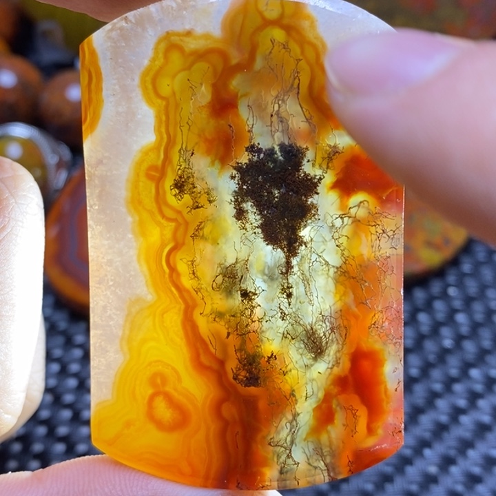 玛瑙/玉髓颈饰未镶嵌