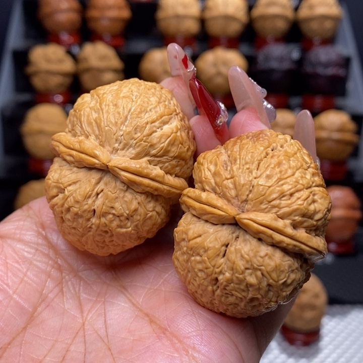 文玩核桃把件卧龙元宝35号45尺