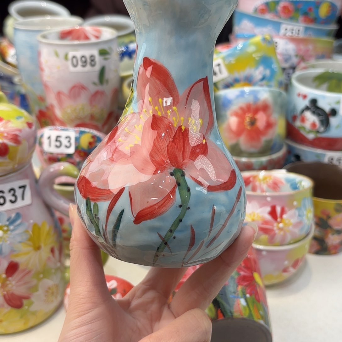 瓷片兔兔好可爱呀打