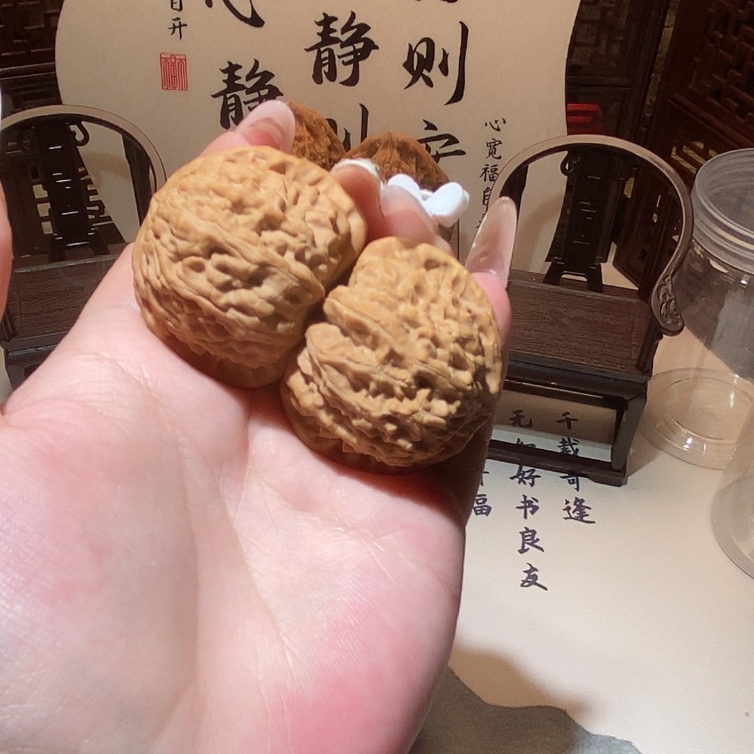 吊坠文玩核桃38+白狮子