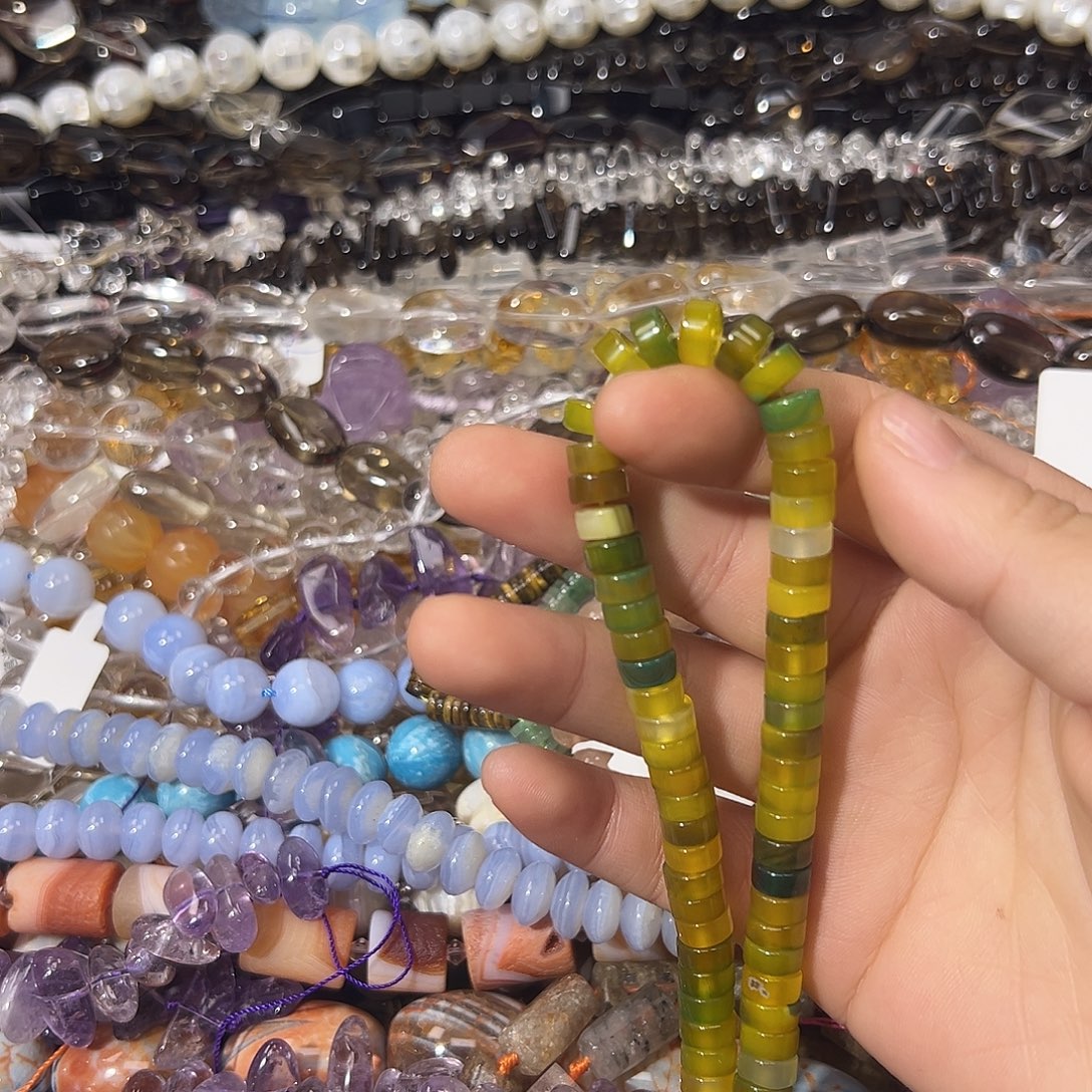 玛瑙/玉髓散珠孔雀玛瑙直切