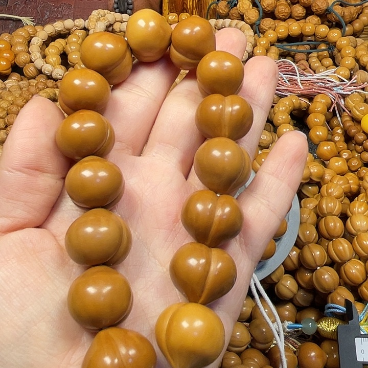 木全品屁桃19➕尺寸精雕刻。   