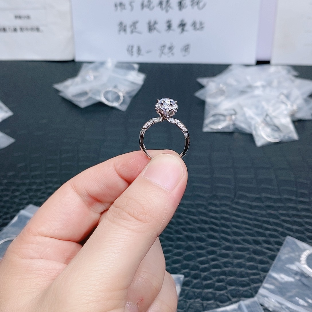 合成碳硅石925银梦幻婚礼1克拉15码