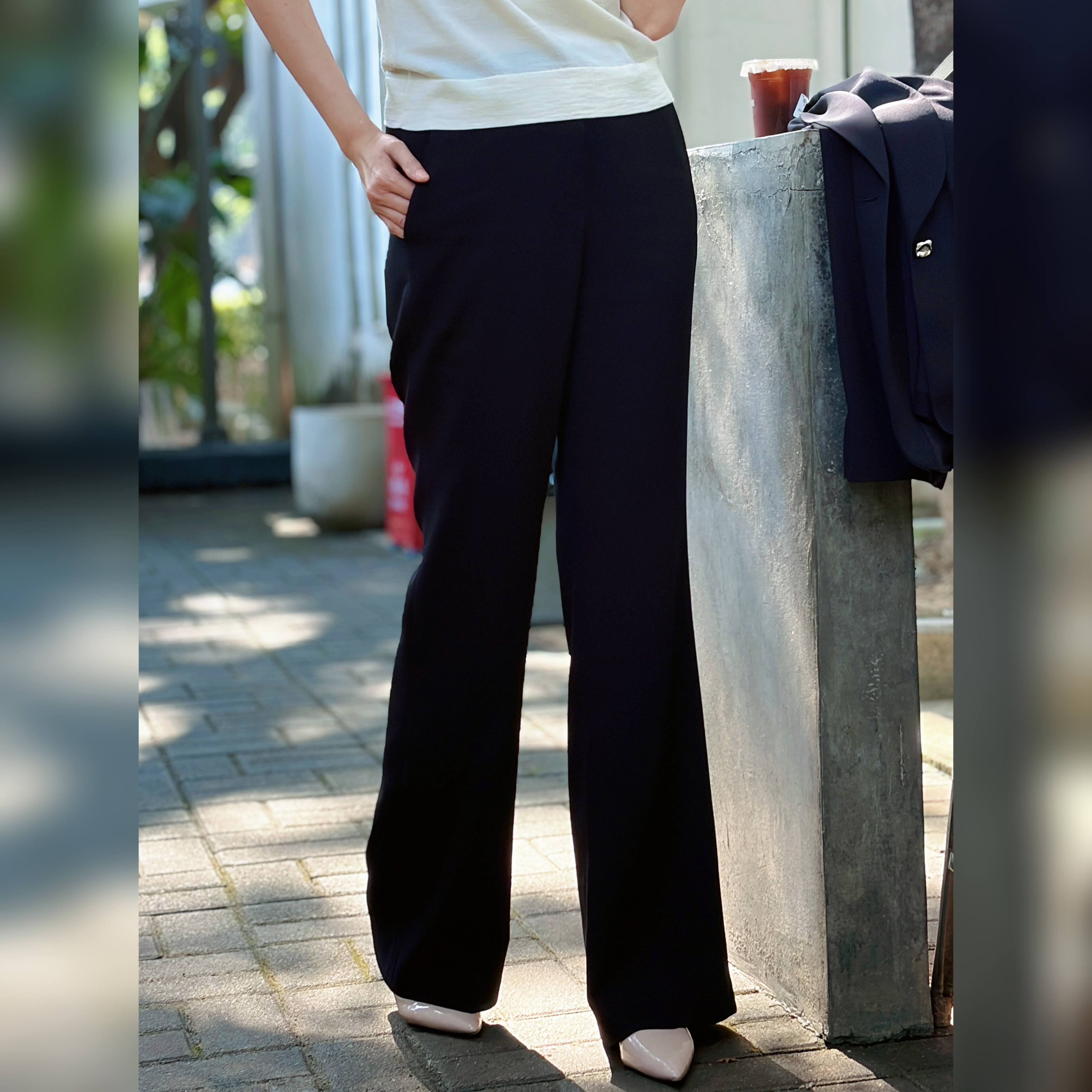 【YAN】 简约气质净色显瘦三醋酸微喇叭裤子#KDDJ23126B11014