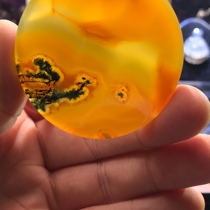 用***1玛瑙/玉髓未镶嵌颈饰