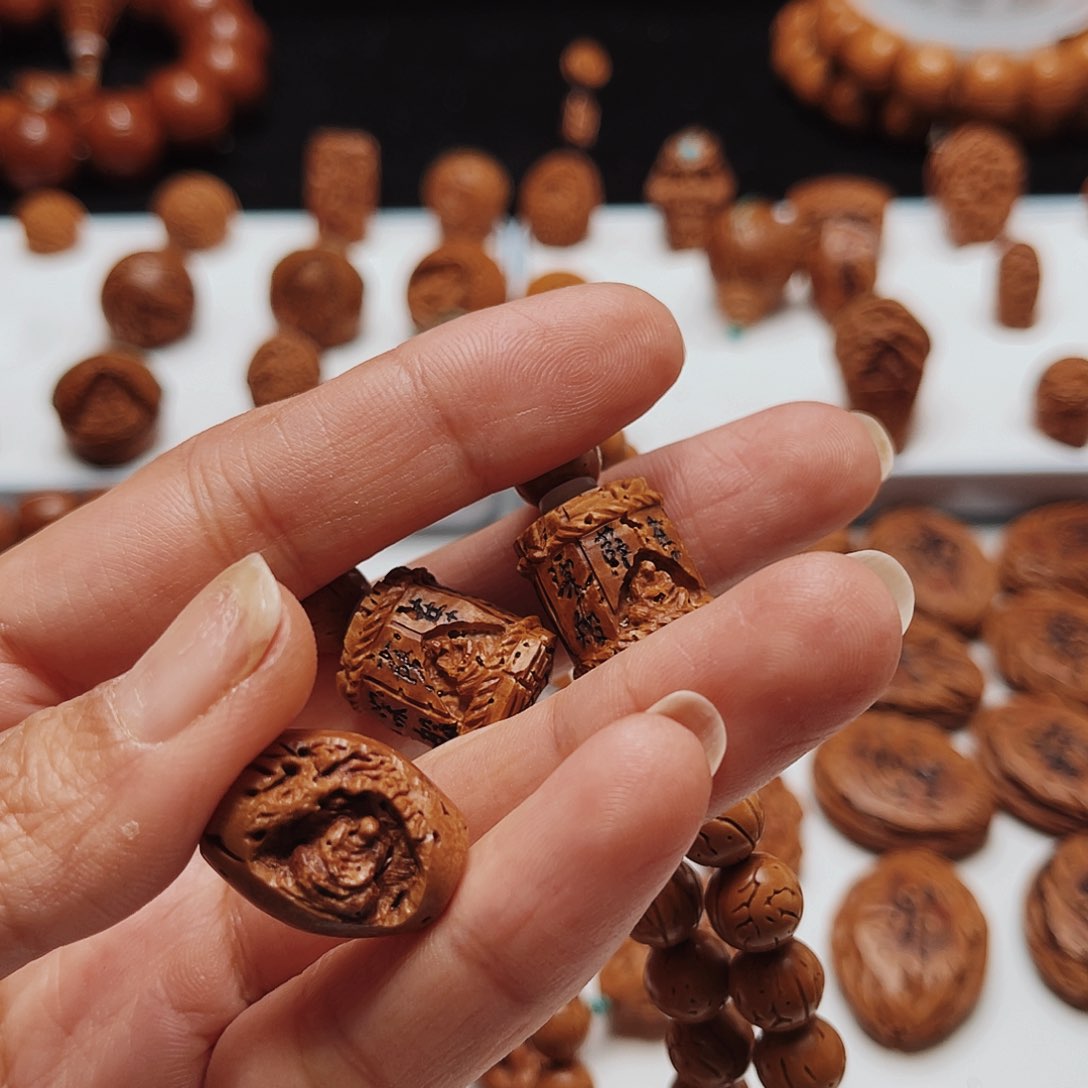 核桃手串/手链諾*桃核手工制作工艺