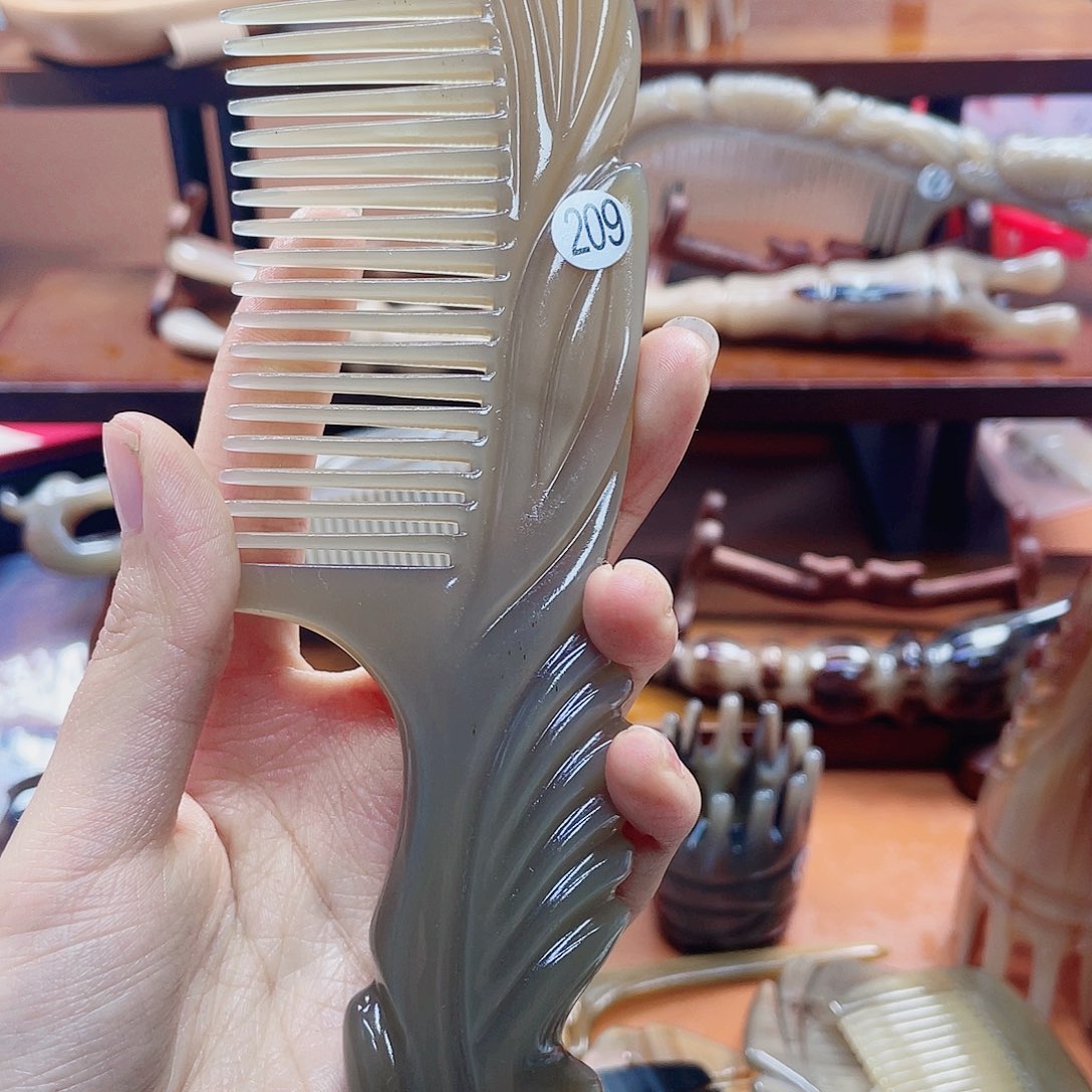 纯手工制作牛角梳209