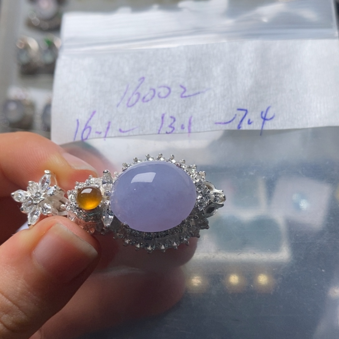 定制翡翠未镶嵌不退不换