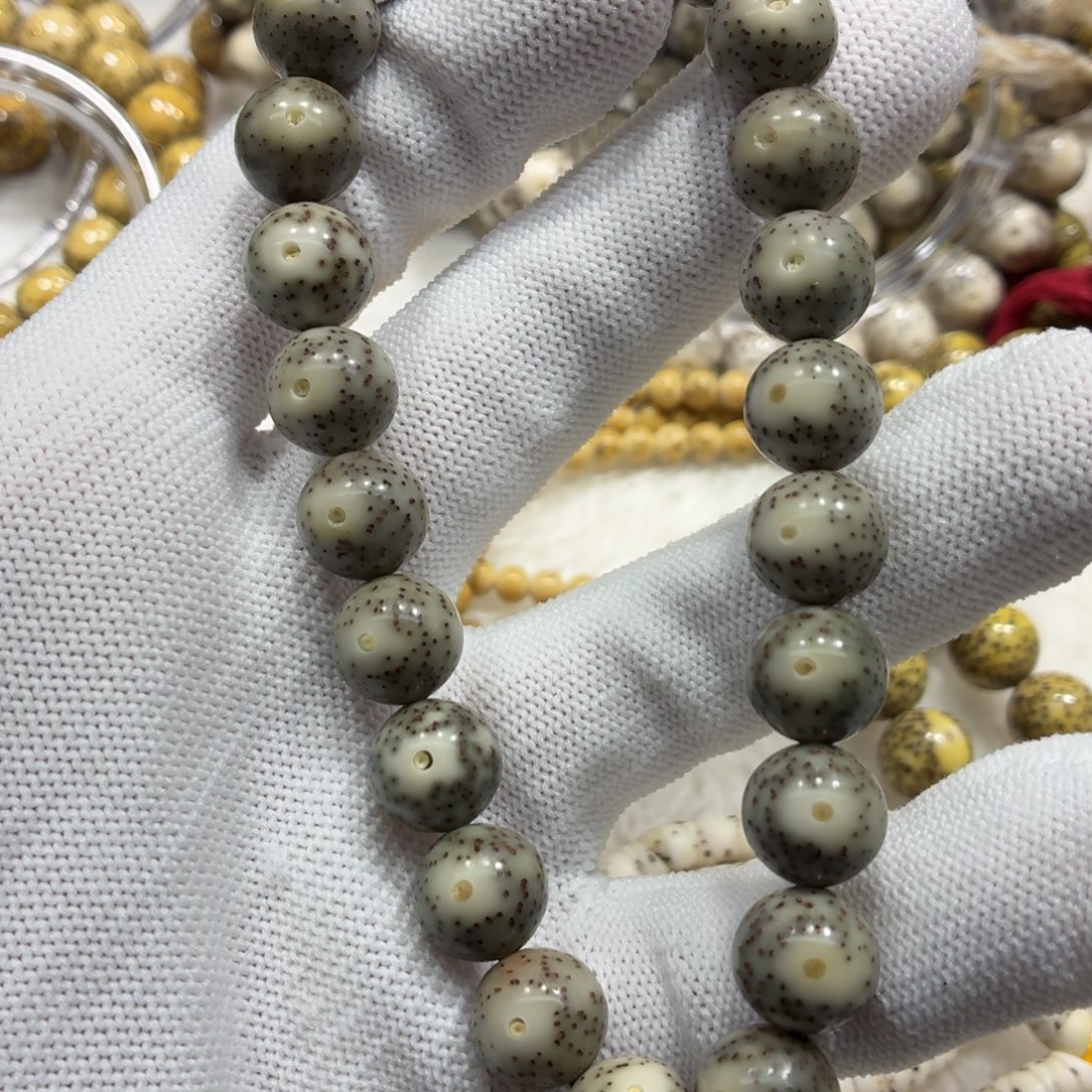 星月菩提手串石玉11圆