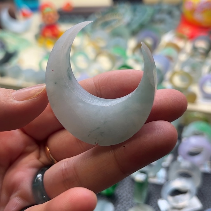 定制翡翠未镶嵌福利边角