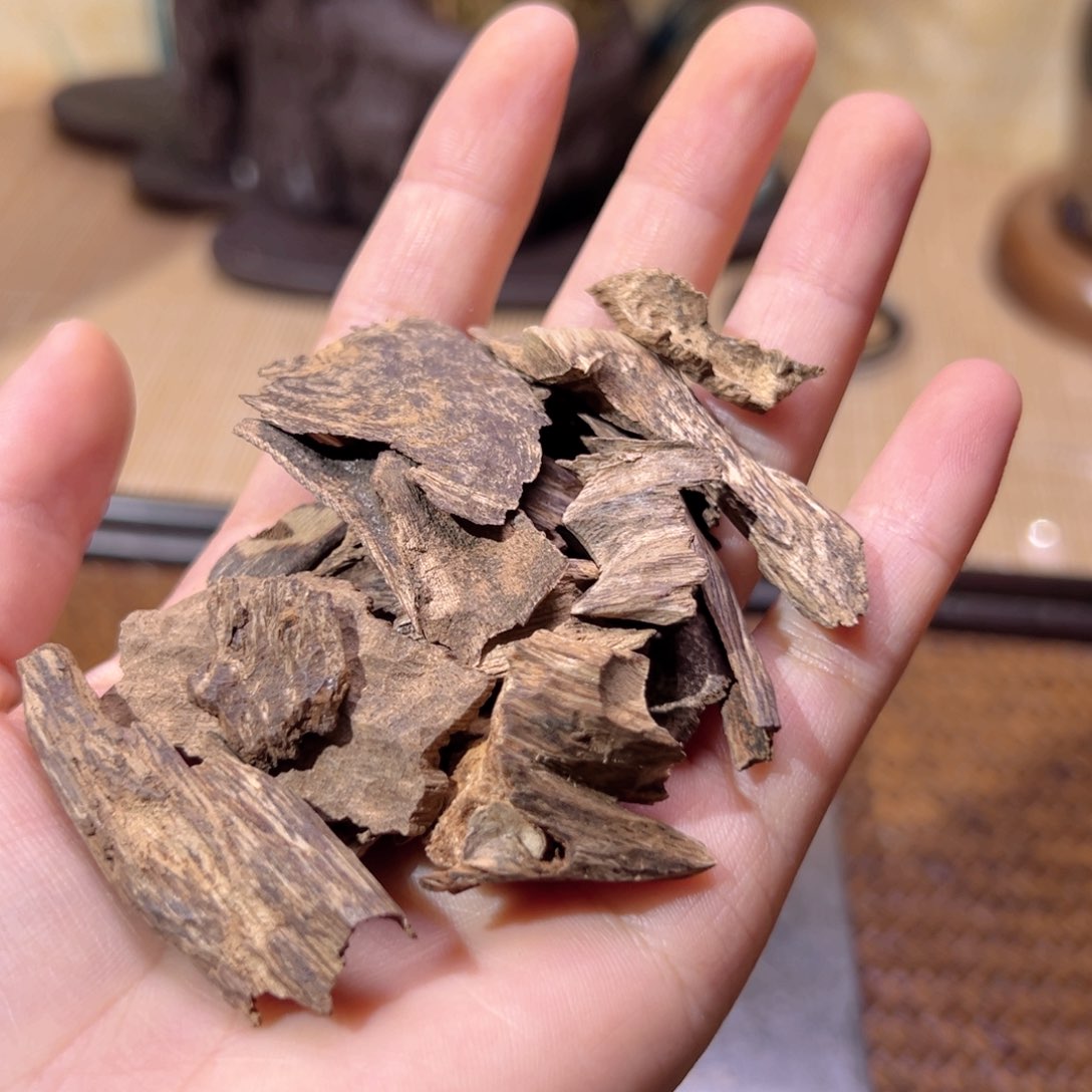 【闪购商品】香榧木海南木料五指山淳化红油老料11克