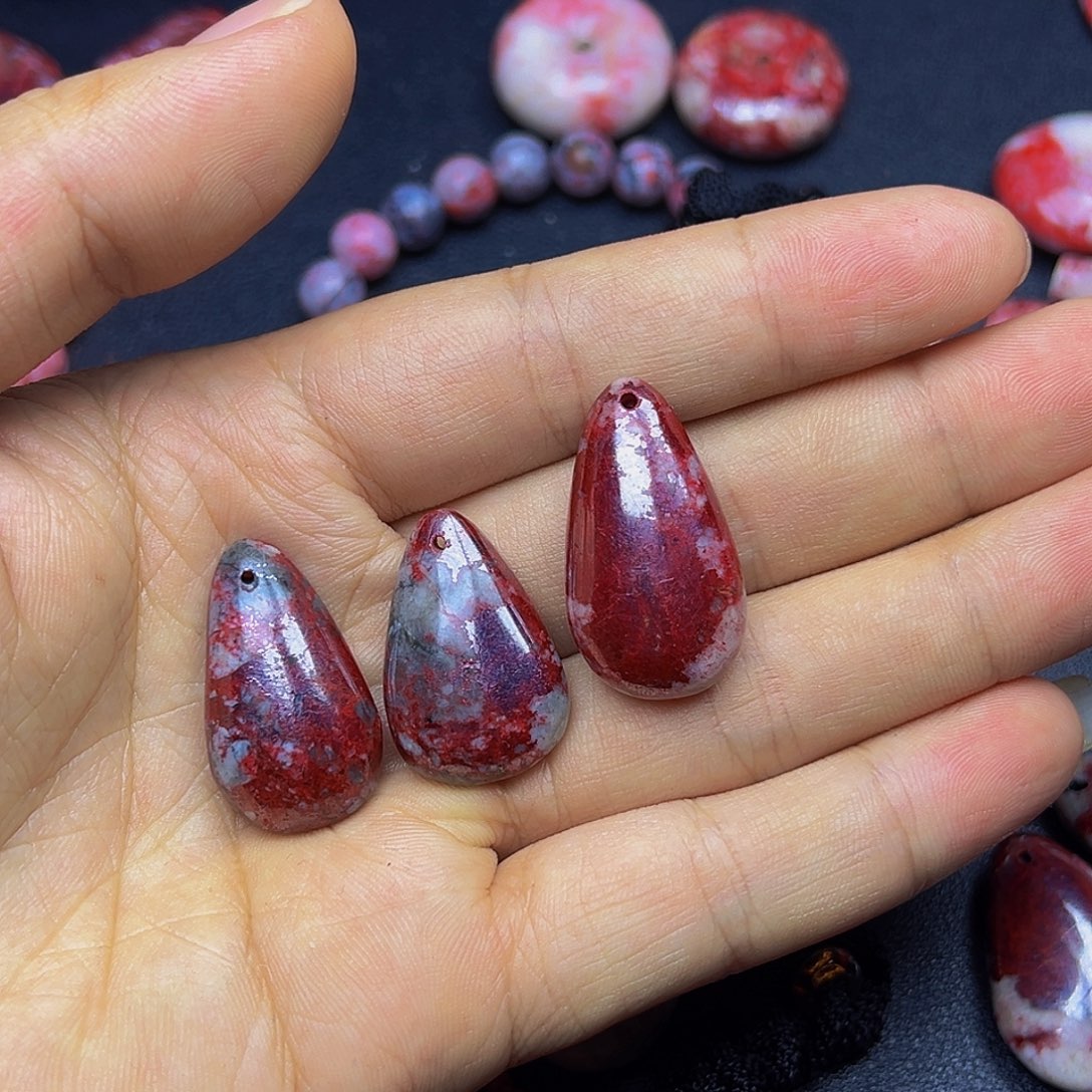 沉***行天然辰砂朱砂吊坠