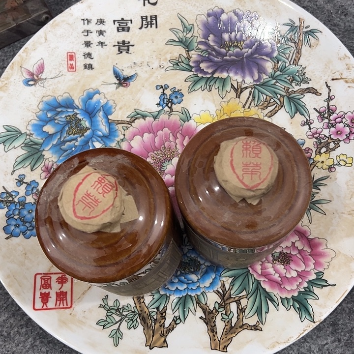 盘子瓶子手工手绘