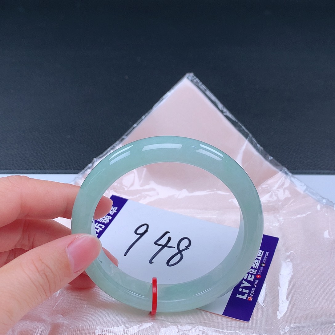 翡翠手镯未镶嵌手镯001763