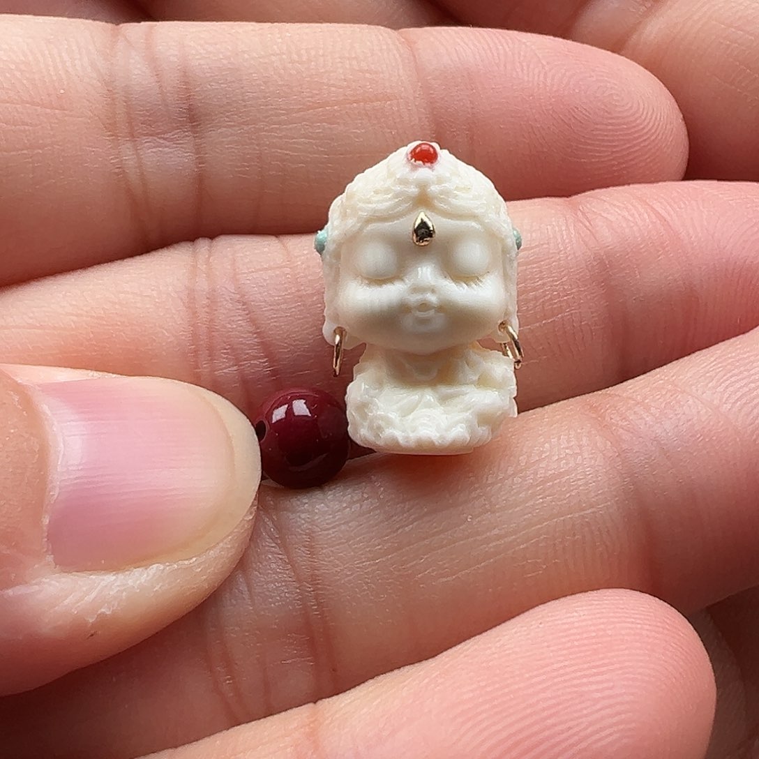 南红玛瑙颈饰未镶嵌