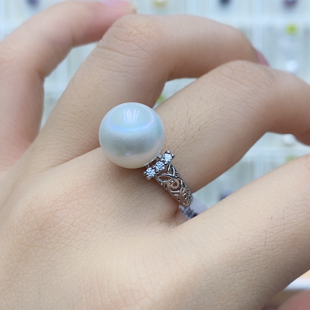 淡水珍珠合金颈饰