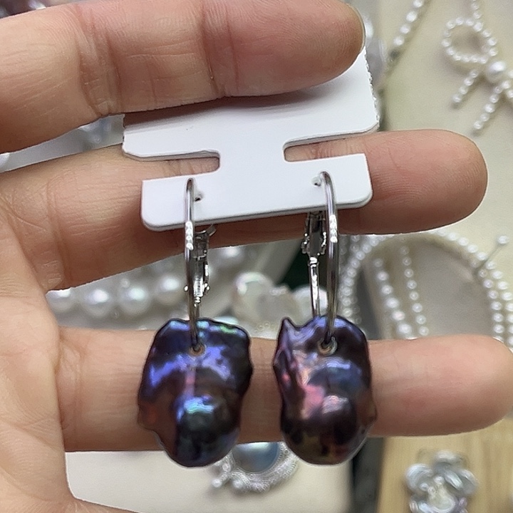 淡水珍珠耳饰未镶嵌