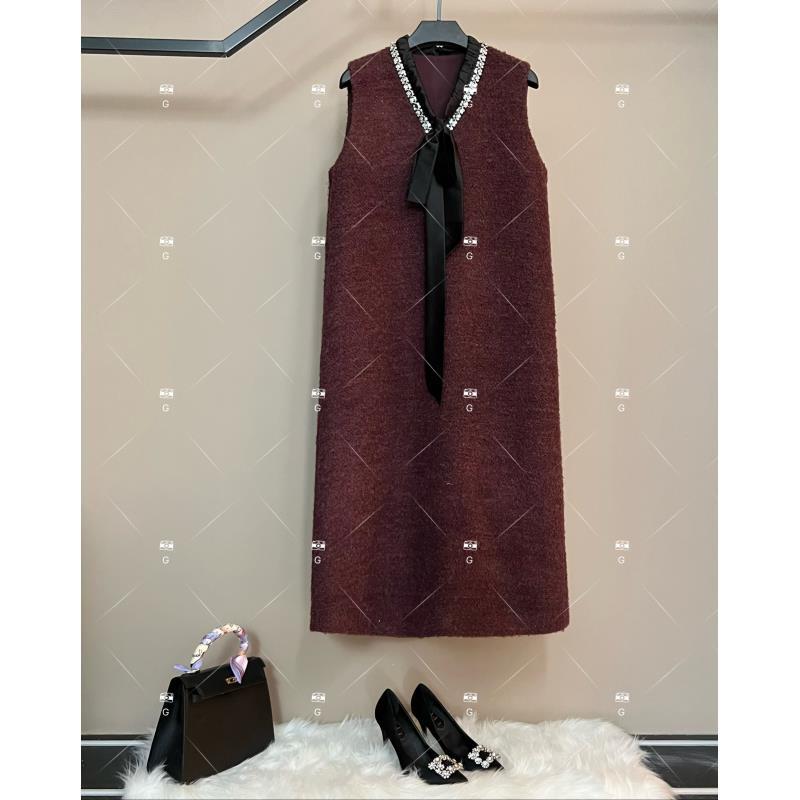 【倩倩】不褪色复古风显瘦默认款式连衣裙女装轻奢秋冬时尚 H-1525