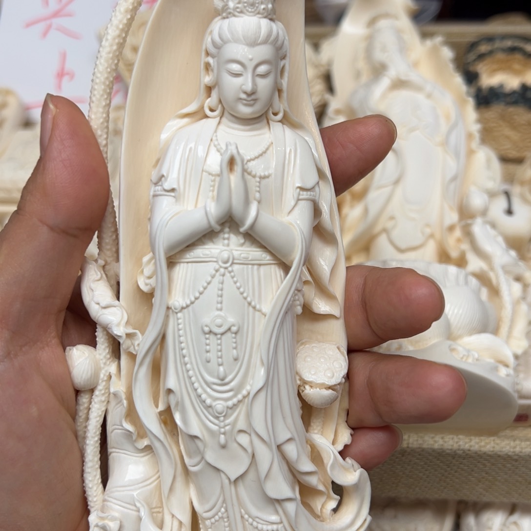 白玉菩提吊坠L***姐猛犸