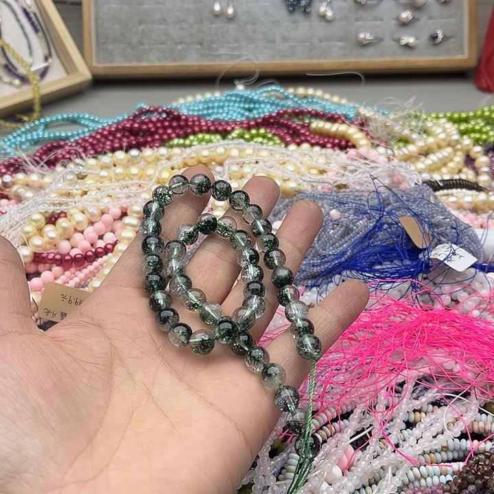 玛瑙/玉髓珠宝半成品未镶嵌一条8mm绿幽灵