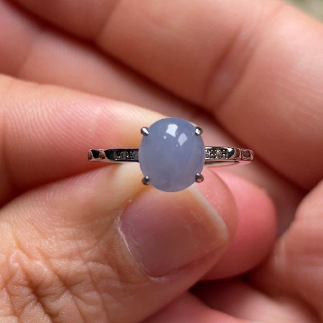 翡翠戒指银S925镶嵌肥***?纯天然缅甸翡翠