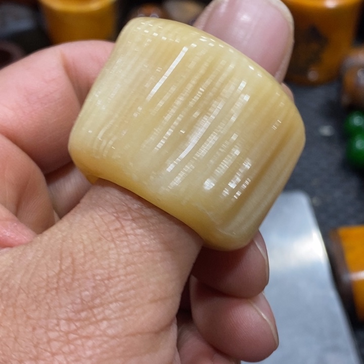 滴血莲花菩提吊坠