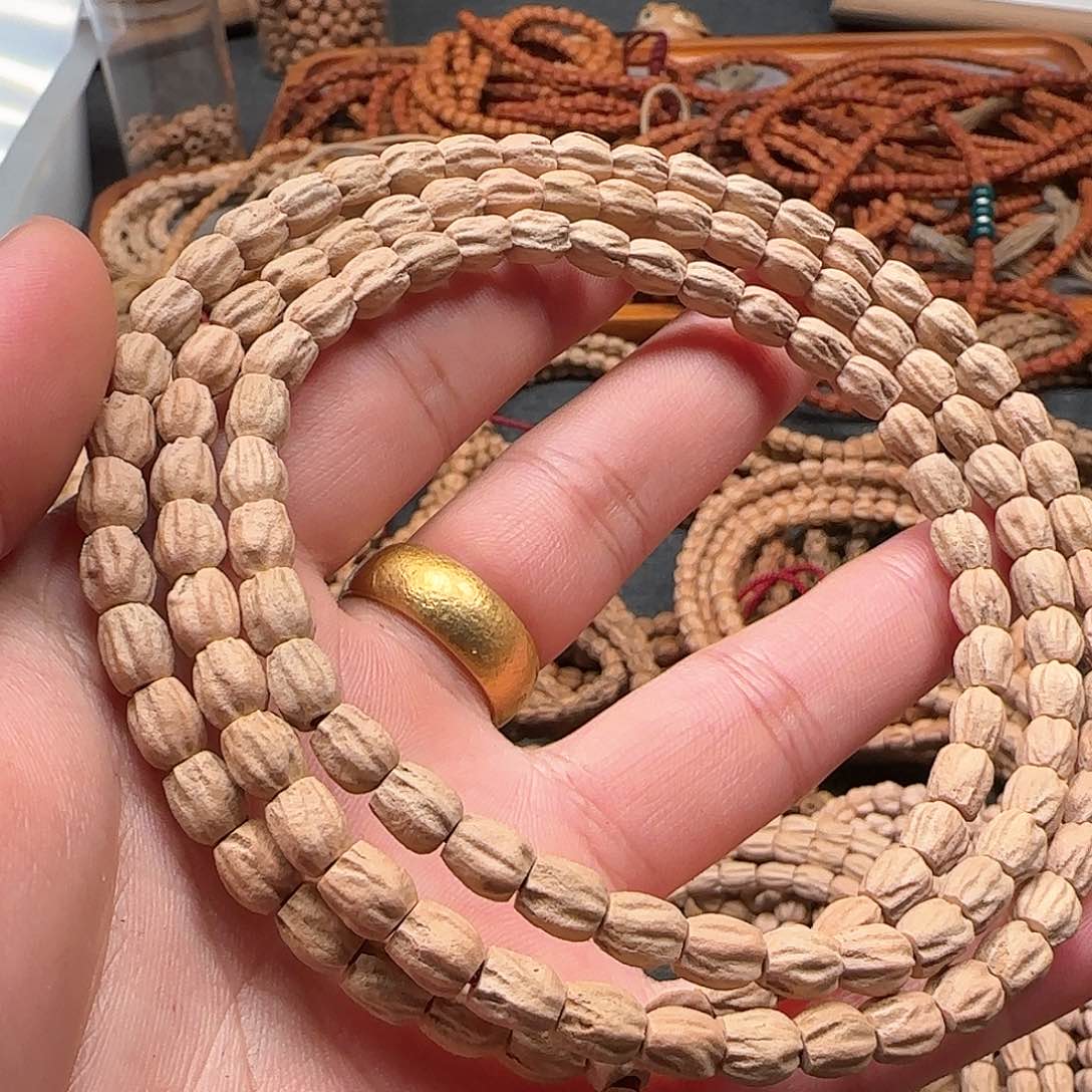 柏香籽/百香籽手串M****e